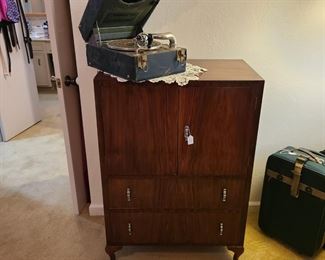 English Antique Chest