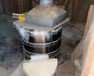 Kiln used by Susumu Ikuta in his studio!
