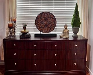 Ethan Allen Dresser / Chest of Drawers