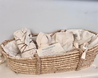 Moses Basket with Natural Linens