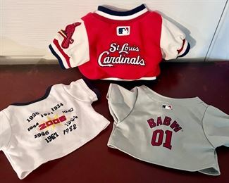 Cardinals Build a bear clothes