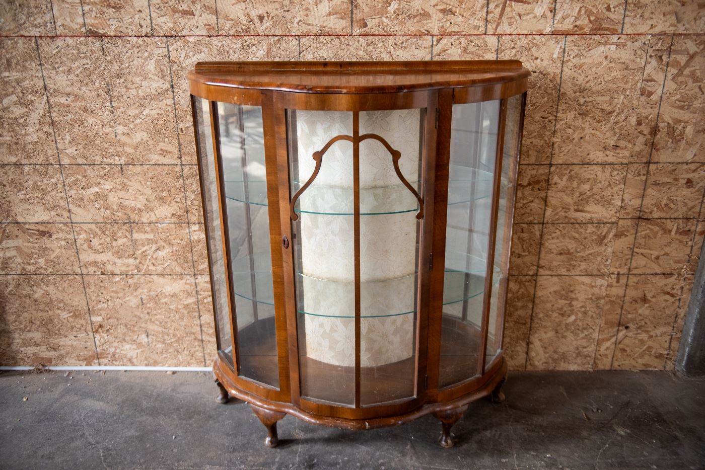 Project Furniture Online Auction in Salem, OR starts on 7/20/2023