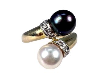 14kt Yellow Gold White and Black Pearl Bypass Diamond Ring