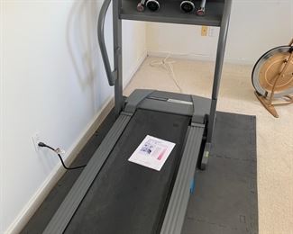 Proform 400 GLT treadmill