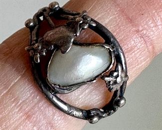 Sterling Silver & Pearl Ring