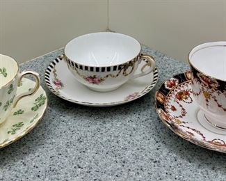 Teacups & Saucers