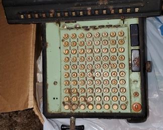 Munroe Calculating Machine Co