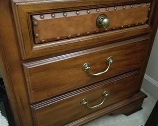 Nightstand/nailhead trim