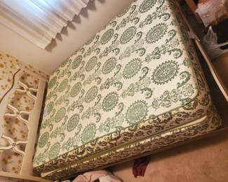 French Provincial full-size headboard/footbaord