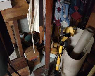 Coat rack/Spot light set