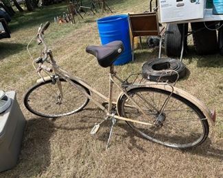 Nice ladies' bicycle