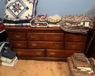 Another bedroom outfit - Cherrywood!          !                                     And lots of quilts and bedding