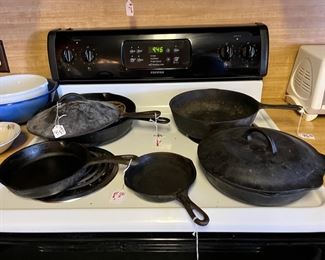 cast iron cookware