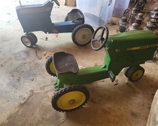 cast iron & metal pedal tractors