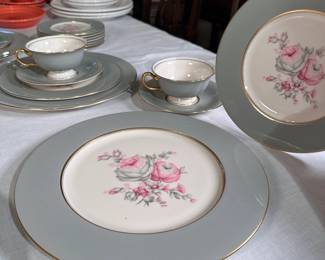 Set of Castleton China Rosemere pattern, 7 dessert plates and 8 (4-Piece) place settings, very good condition 
