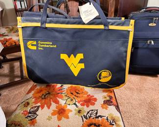 WVU / Cummins Cumberland large canvas tote with removable insulated compartments from Alfonzos of Beckley WV, needs minor cleaning 12"H x 18"W
