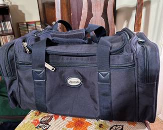 Rectangular Pathfinder gym/overnight suitcase, good condition 18"W