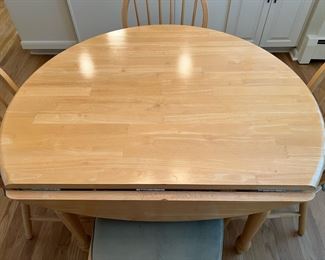 Drop leaf dinette set