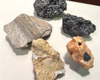 Nice amateur geology collection, including a specimen consisting of black tourmaline with lepidolite, quarts and micas