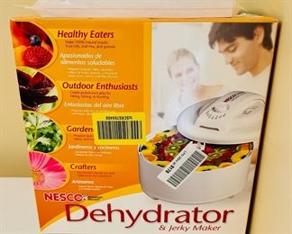 New In Box Nesco Dehydrator & Jerky Maker
