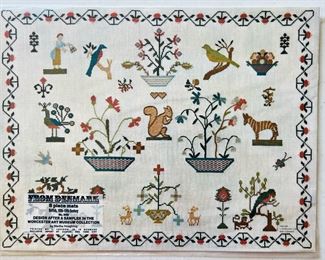 Set of 8 vintage Martha Houghling ‘Sampler’ placemats from Denmark