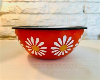 Vintage Mid Century enameled bowl in Like New condition with original tag