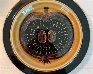 Arabia Pomegranate plate