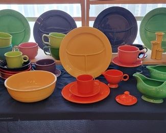 Vintage FIESTA dinnerware!