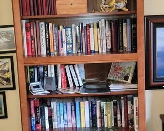 Thomasville bookshelf