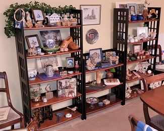 Set of three folding bookshelf or display shelves