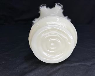 Fenton Ivory Crest Double Crimp Swirl Vase
