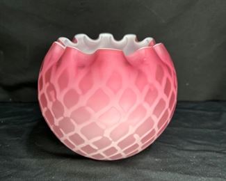 Large Mt Washington Satin Diamond Quilt Rose Bowl