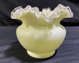 Vtg. Fenton Ivory Crest Ruffled Uranium Glass Vase