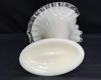 Fenton Ivory Crest Cornucopia Vase