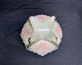 ATQ Northwood Louis XV Custard Glass Footed Dish