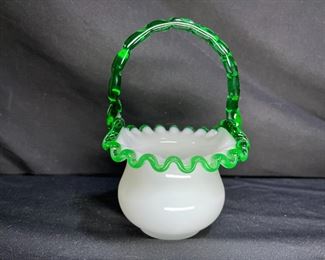 VTG Fenton Emerald Crest Ruffle Edge Basket