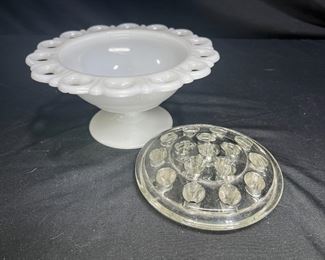 VTG Anchor Hocking Lace Edge Compote Frog