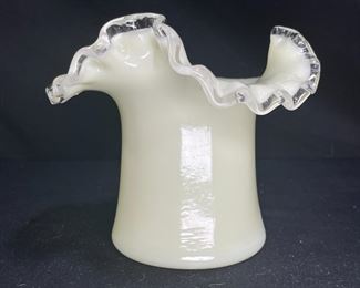VTG Fenton Ivory Crest Ruffled Top Hat Vase