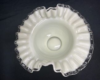 Fenton Ivory Crest Ruffled Uranium Bowl