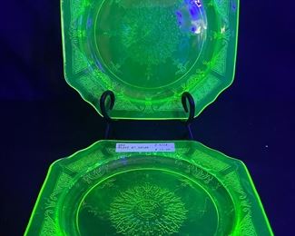 2 Anchor Hocking Uranium Glass Plates