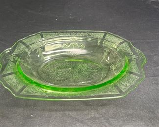 Anchor Hocking Uranium Glass Serving Bowl