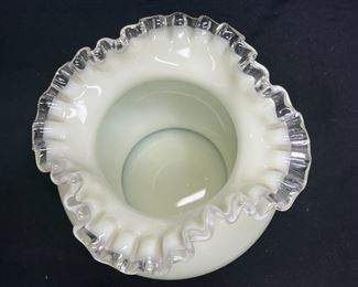 VTG Fenton Ivory Crest Ruffled Uranium Vase
