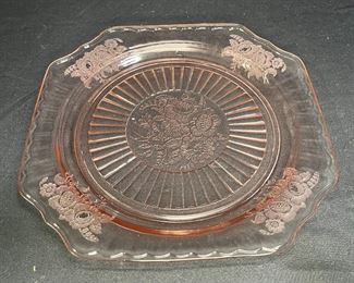 5 Mayfare Open Rose Plates