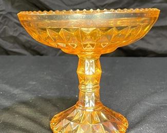 2 Jeanette Glass Windsor Compotes