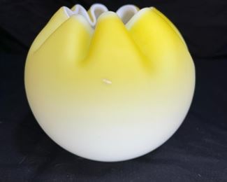 Large Yellow to White Rose Bowl