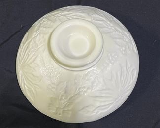 L.G. Wright Custard Glass Holly Pattern Bowl