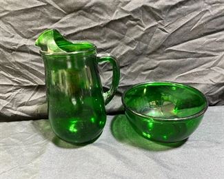 Vintage AH Forest Green 22 Oz Pitcher & Bowl