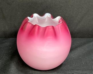 Small Fenton Pink Satin Rose Bowl