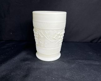 Northwood Custard Glass Grape Vine Tumbler