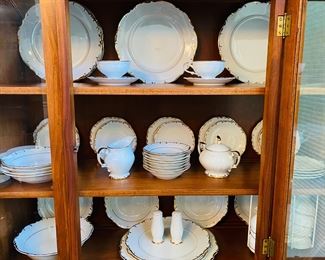 Bristol Fine China “Esquire” Hand Painted Gold Rim Lovely Made in Japan